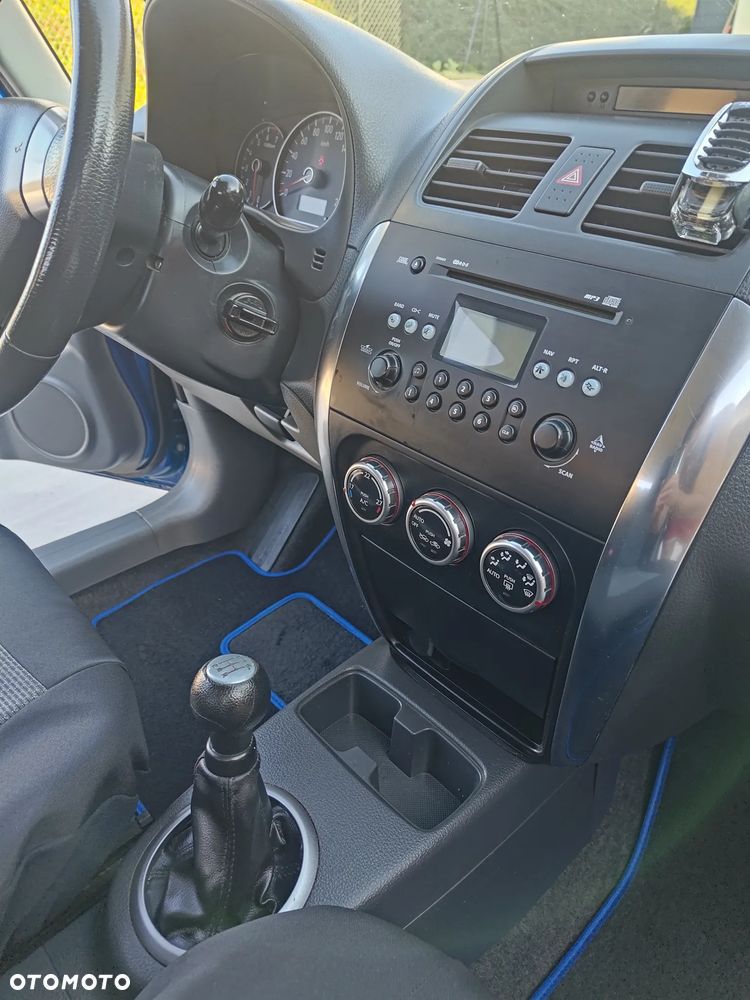 Suzuki SX4 - 22