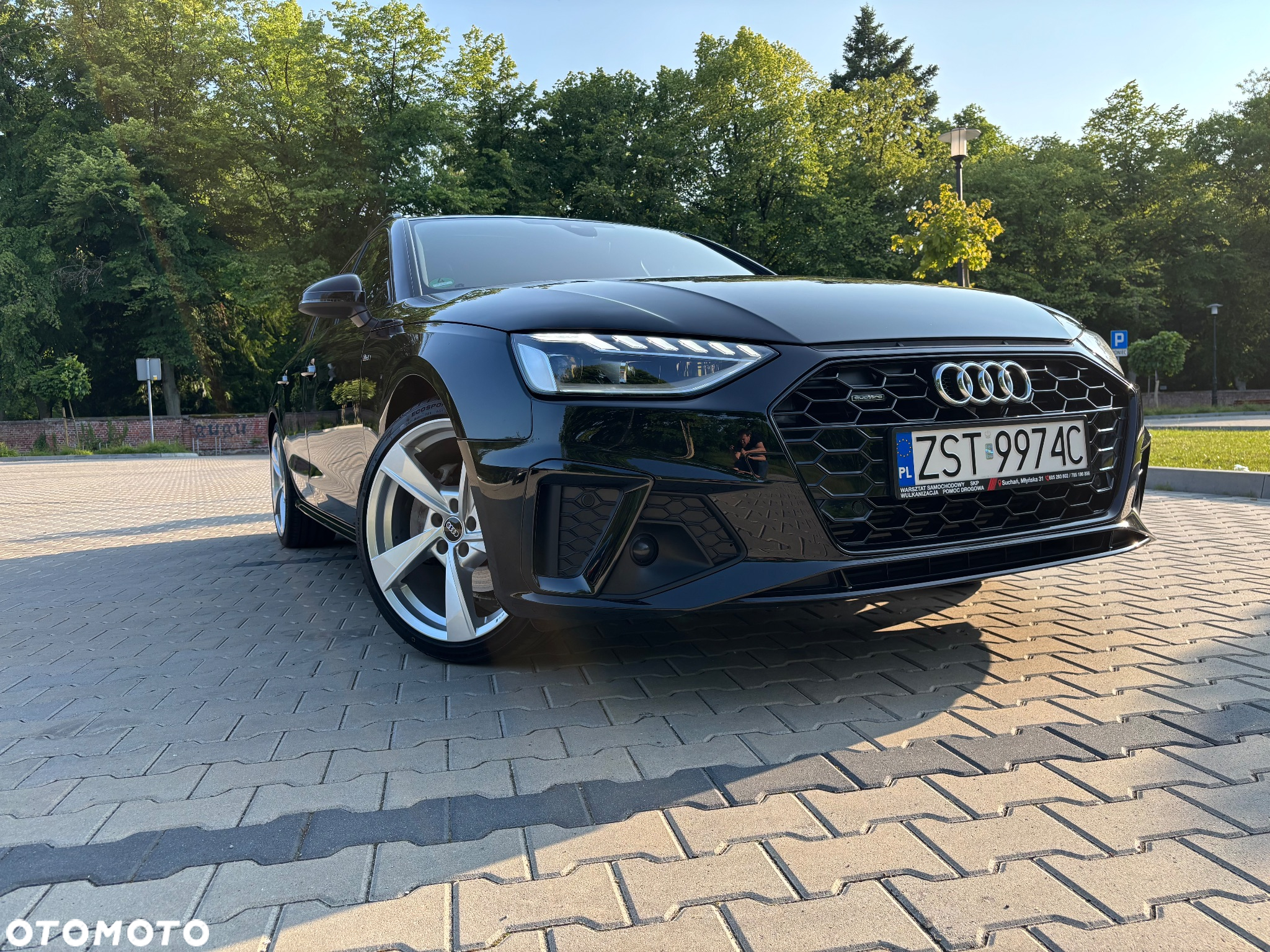 Audi A4 40 TFSI quattro S tronic S line - 14