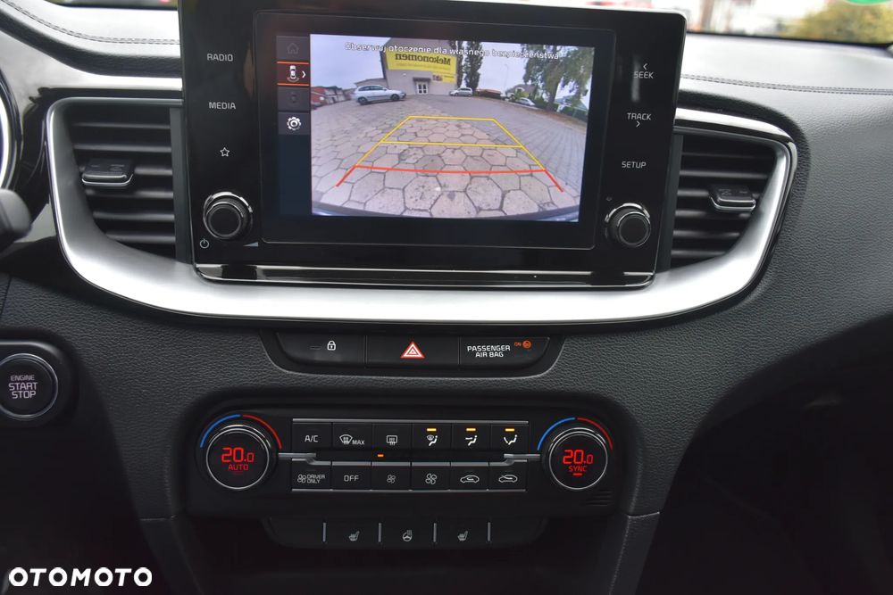 Kia Ceed - 19