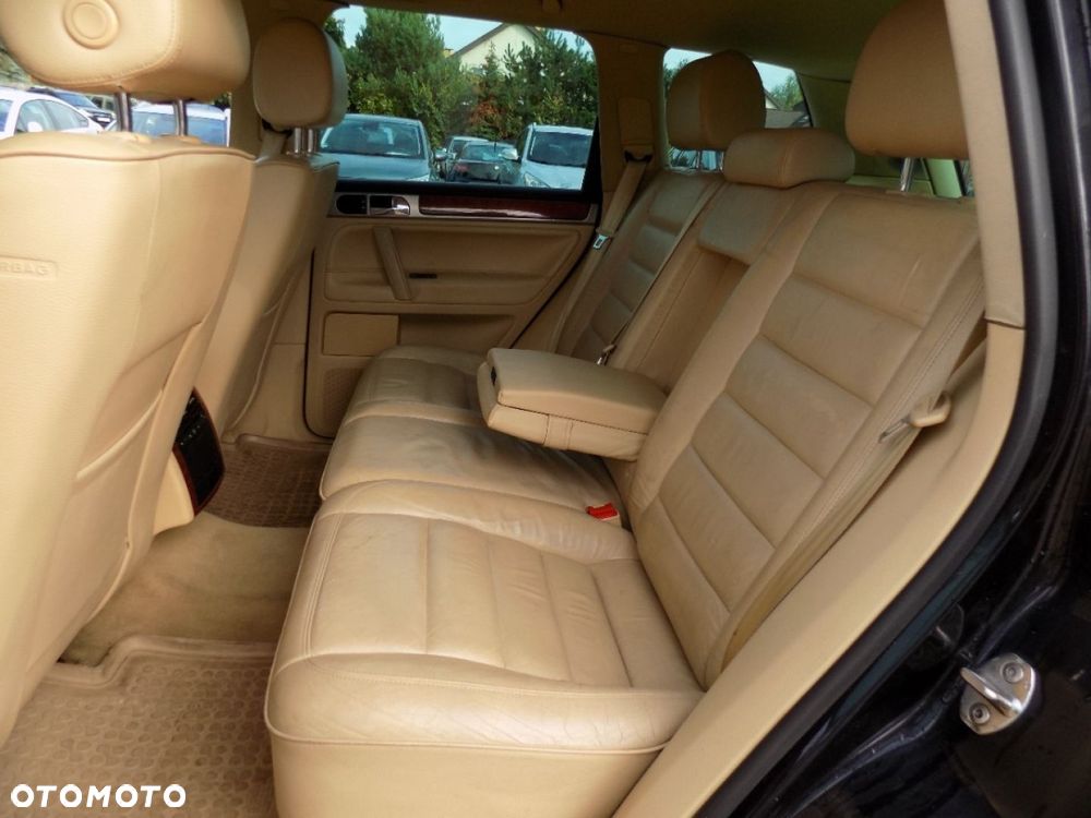Volkswagen Touareg - 8