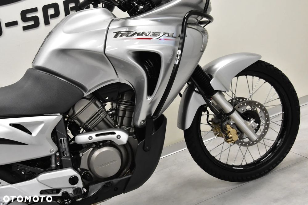 Honda Transalp - 11