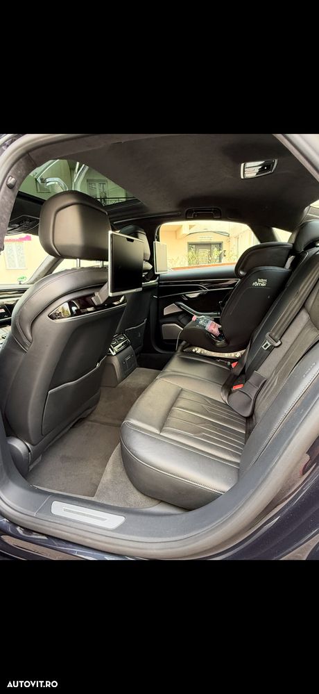 Audi A8 - 9