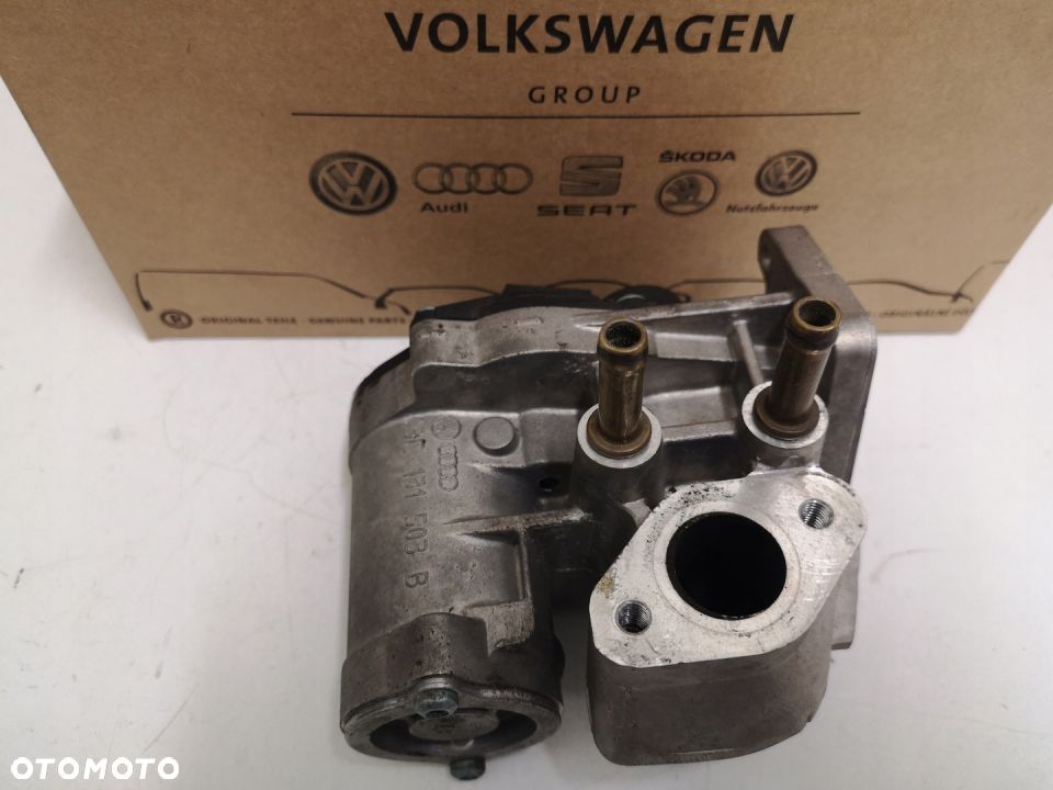 ZAWÓR EGR VW GOLF V TOURAN POLO 9N A3 1.4 1.6 FSI - 2