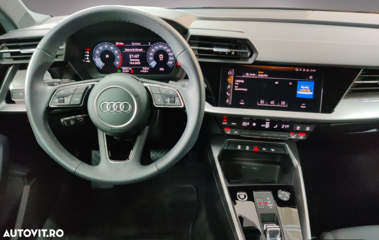 Audi A3 35 TFSI S tronic MHEV Basic - 3