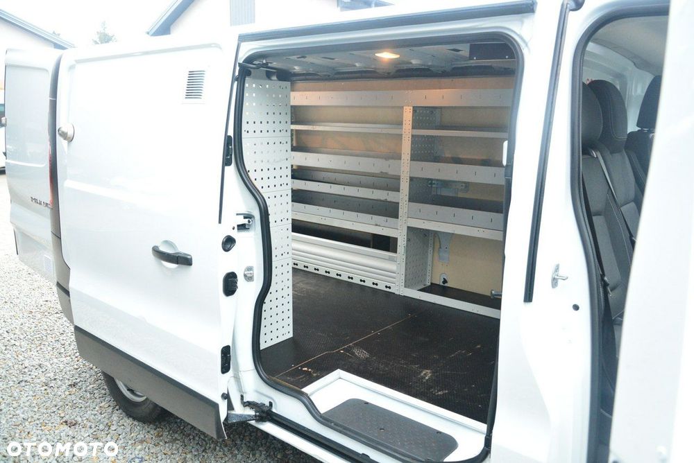Renault Trafic - 8