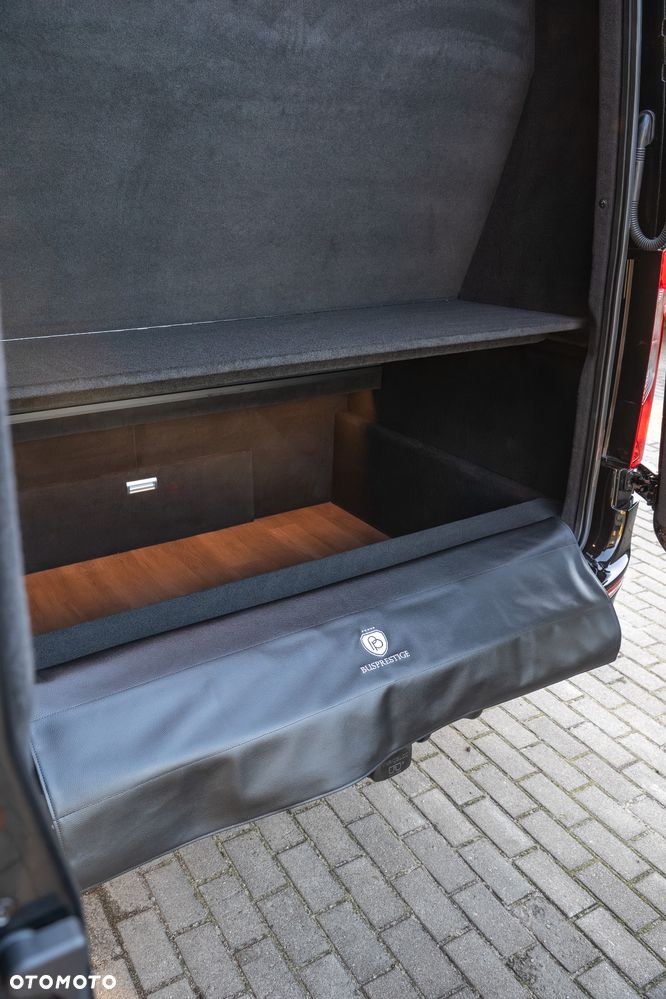 Mercedes-Benz Sprinter 519 - 10