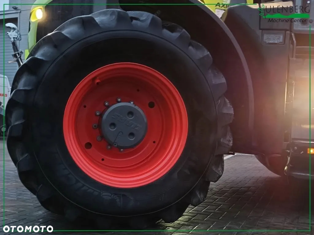 Claas Axion 960 - 12