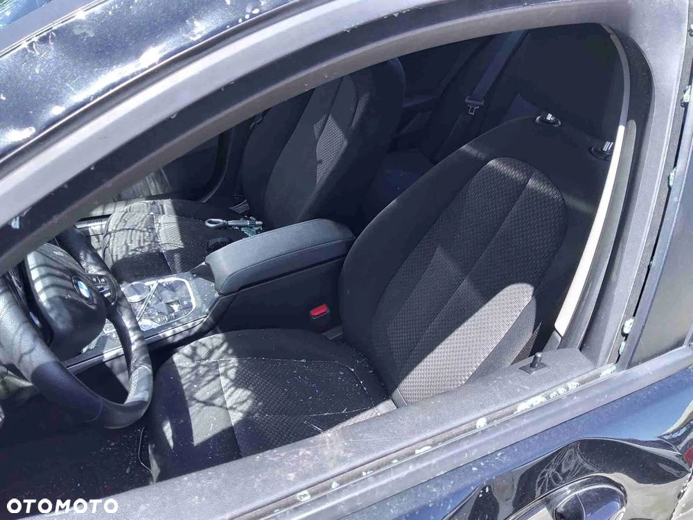 BMW Seria 1 118i - 2