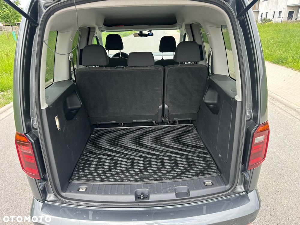 Volkswagen Caddy 2.0 TDI Highline 4Motion DSG - 15