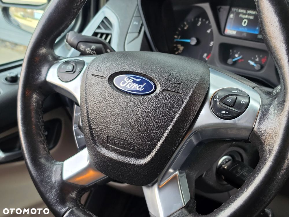 Ford Tourneo Custom 2.0 EcoBlue L1 Titanium SelectShift - 28