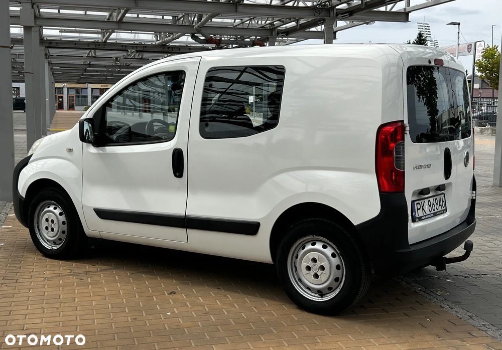 Fiat Fiorino Kombi 8V Elegant - 10