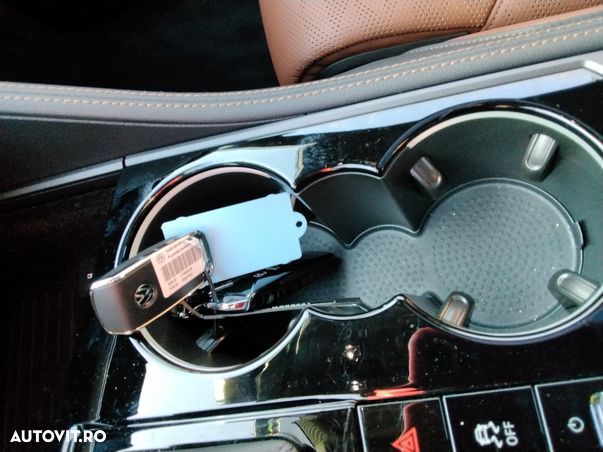 Volkswagen Touareg 3.0 V6 TDI SCR 4Motion Automatik R-Line - 12