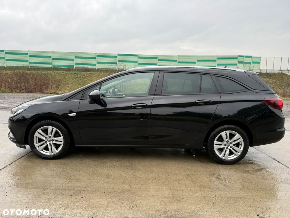 Opel Astra 1.4 Turbo Business - 11