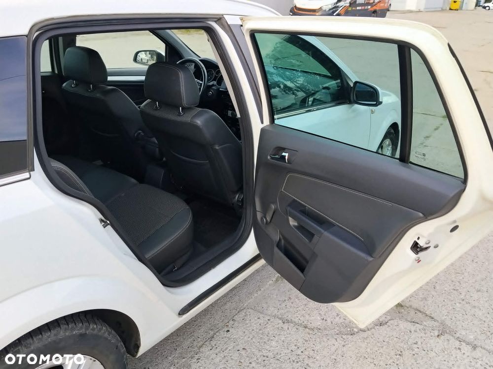 Opel Astra 1.7 CDTI Sport - 13