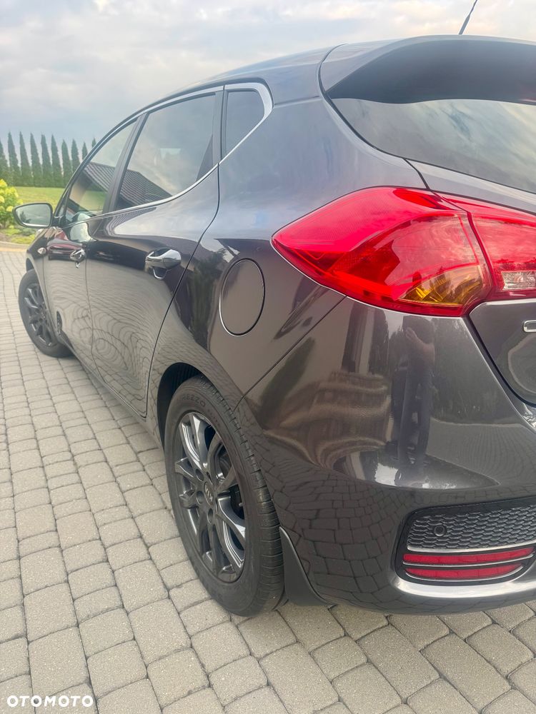 Kia Ceed 1.4 L Business Line - 14
