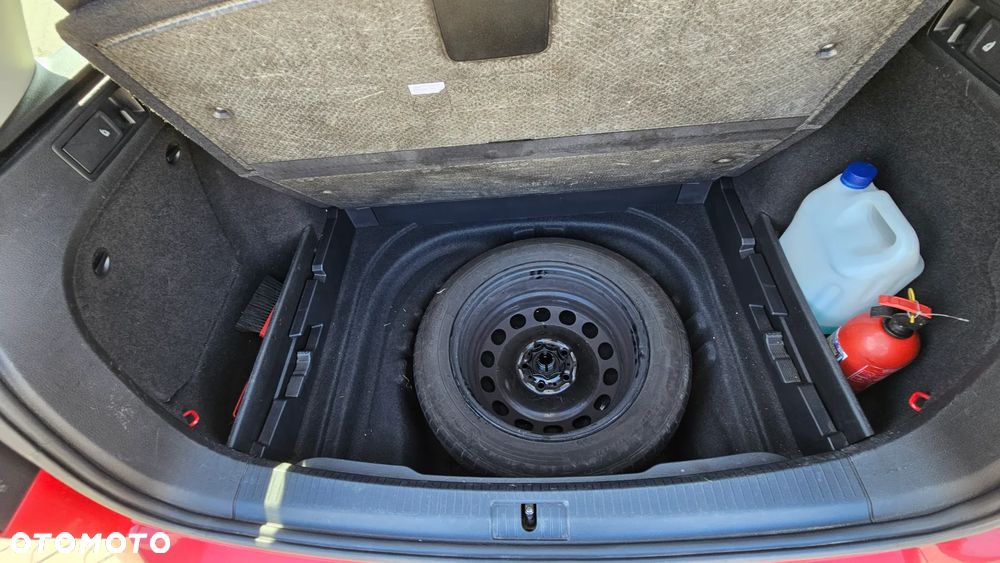 Volkswagen Golf - 15