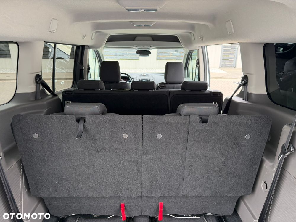 Ford Tourneo Connect - 12