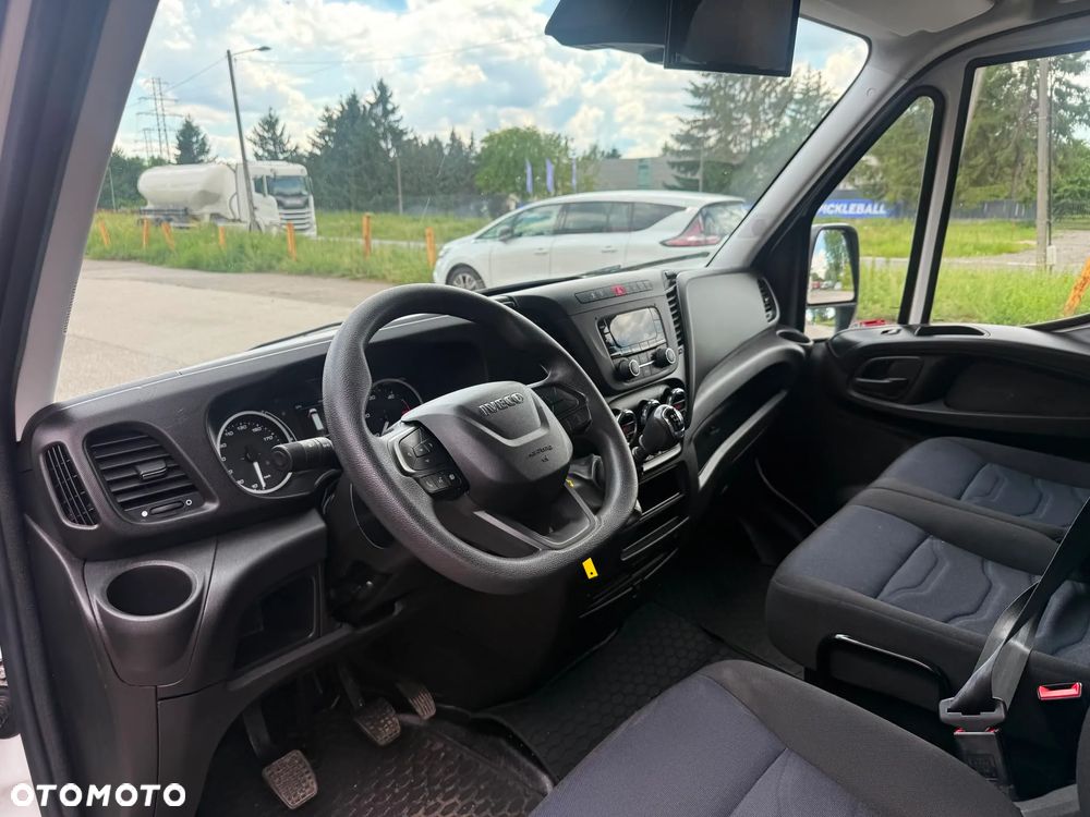 Iveco Daily 35S16, 2.3 160KM, L4H2, Niski przebieg, Bardzo zadbany - 21
