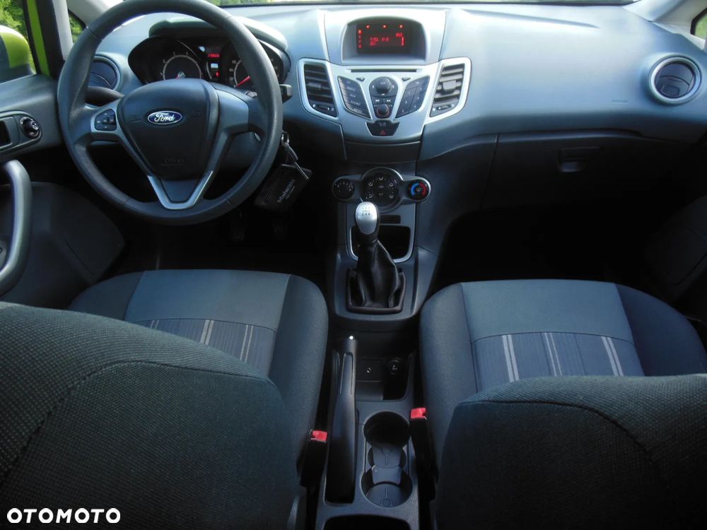 Ford Fiesta 1.25 Champions Edition - 7