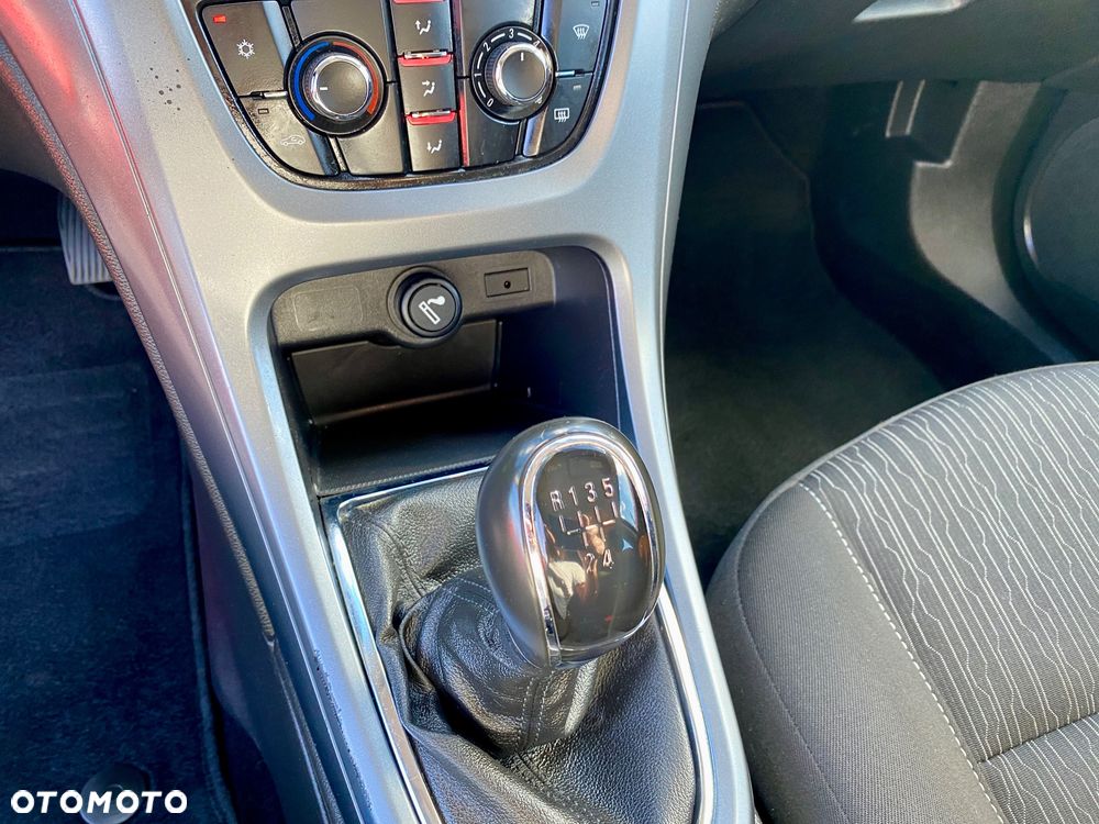 Opel Astra - 29