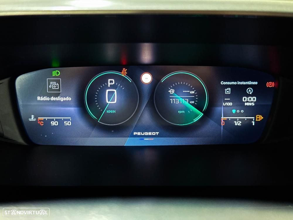 Peugeot 408 1.2 PureTech Allure Pack EAT8 - 28