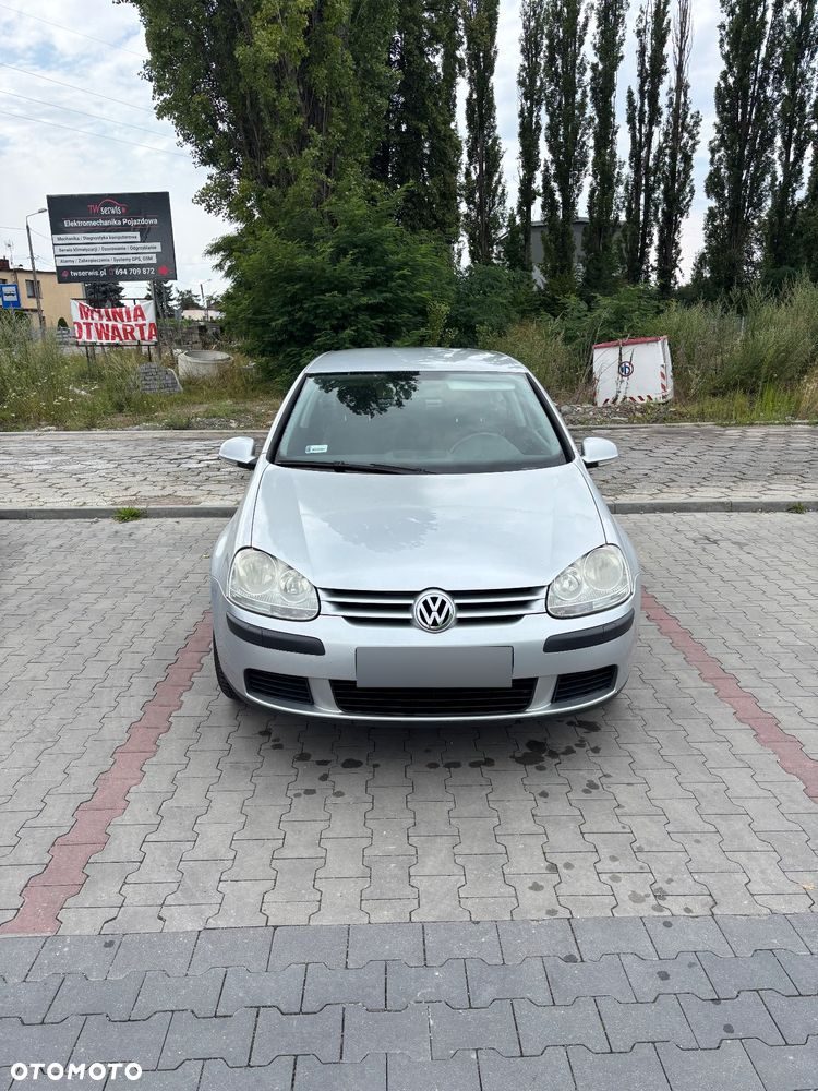 Volkswagen Golf - 4