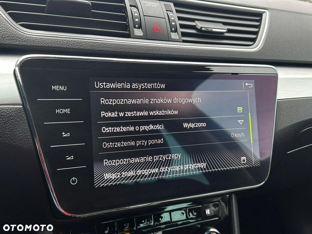 Skoda Superb 2.0 TDI DSG Ambition - 27