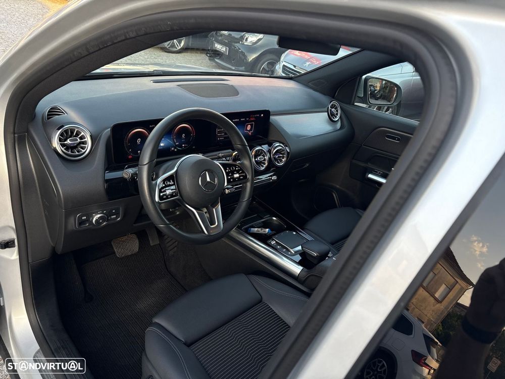 Mercedes-Benz GLA 250 e Progressive - 26