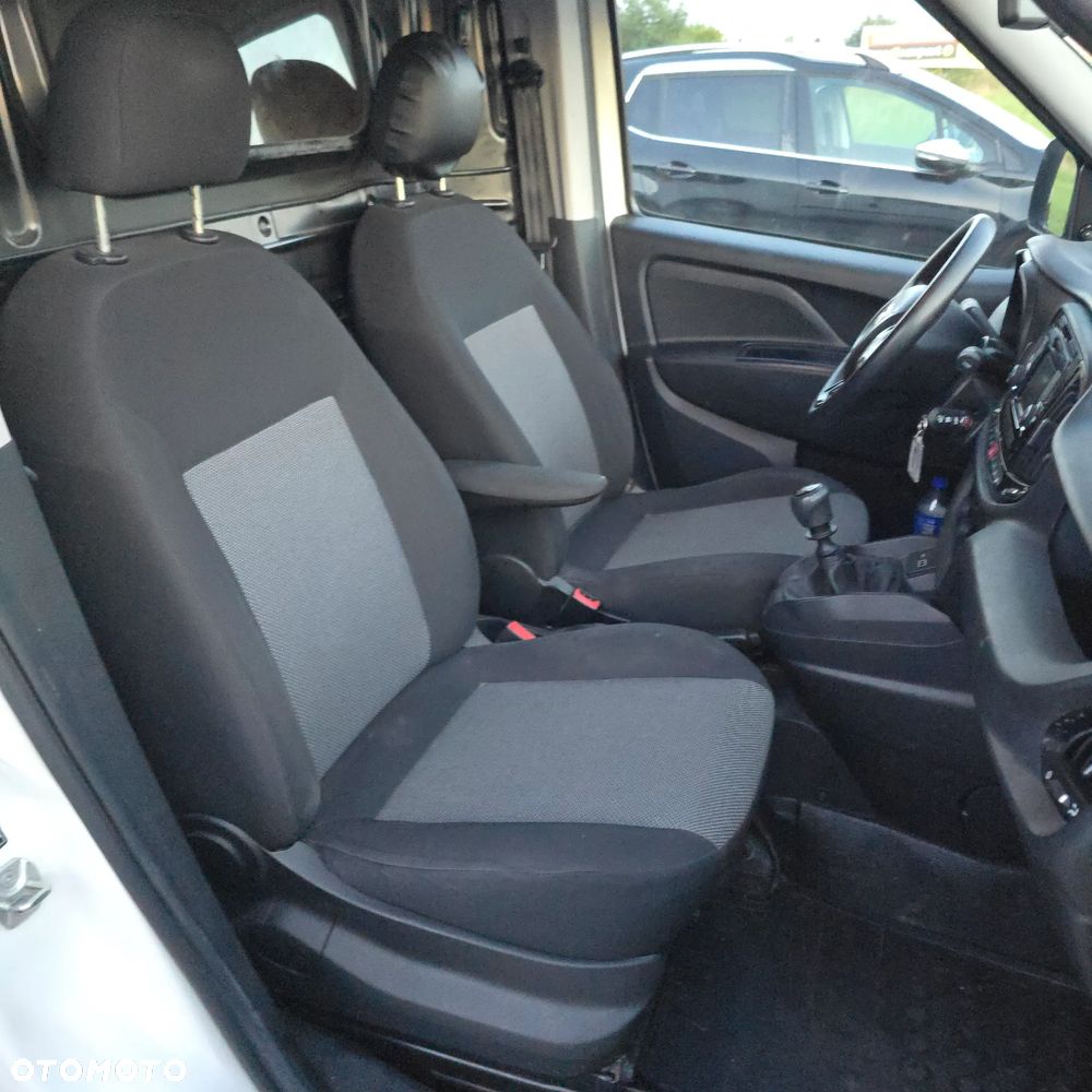 Fiat Doblo - 12