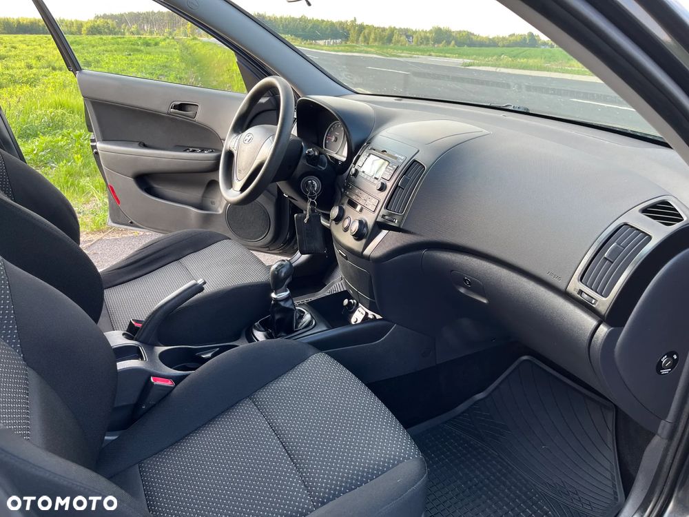 Hyundai i30 1.4 Blue Classic - 16