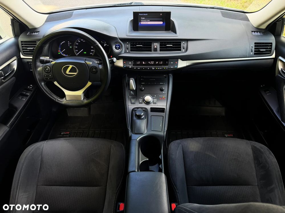 Lexus CT 200h Elite - 7