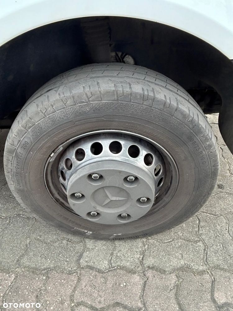Mercedes-Benz Sprinter - 23
