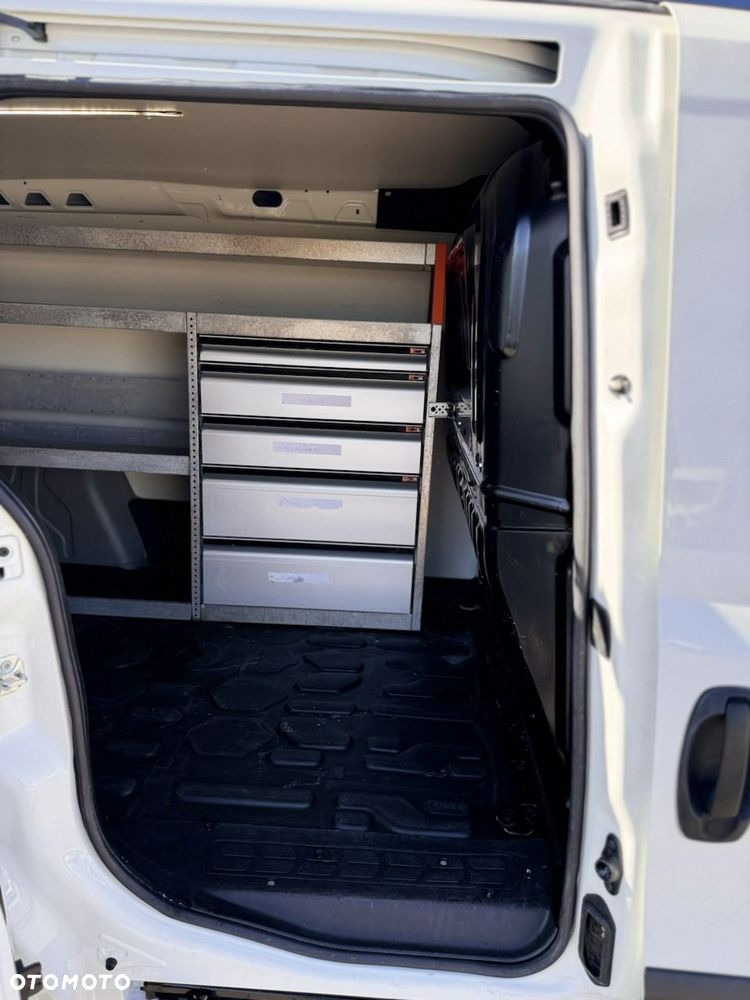 Opel Combo - 11