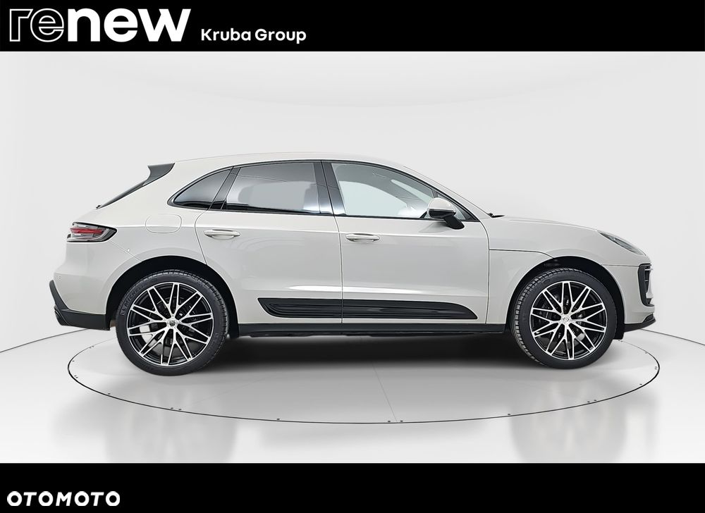 Porsche Macan Standard - 4