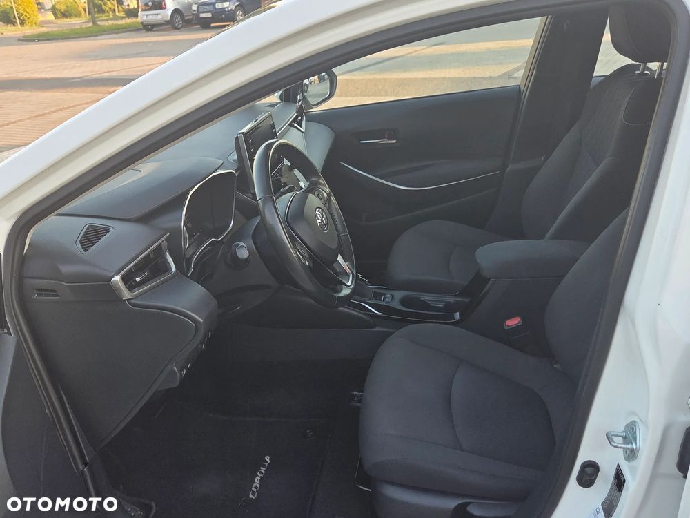 Toyota Corolla - 7