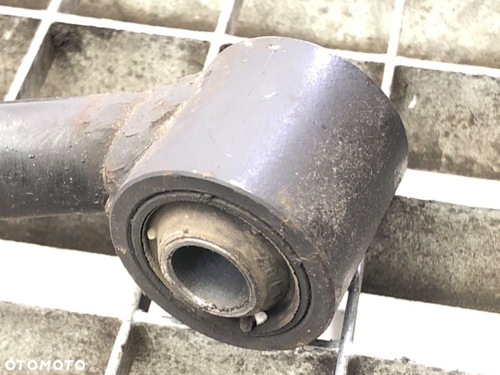 WAHACZ PRAWY PRZÓD  MICROCAR M8 M8 - 3