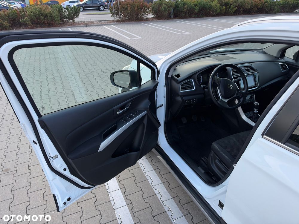 Suzuki SX4 S-Cross - 17