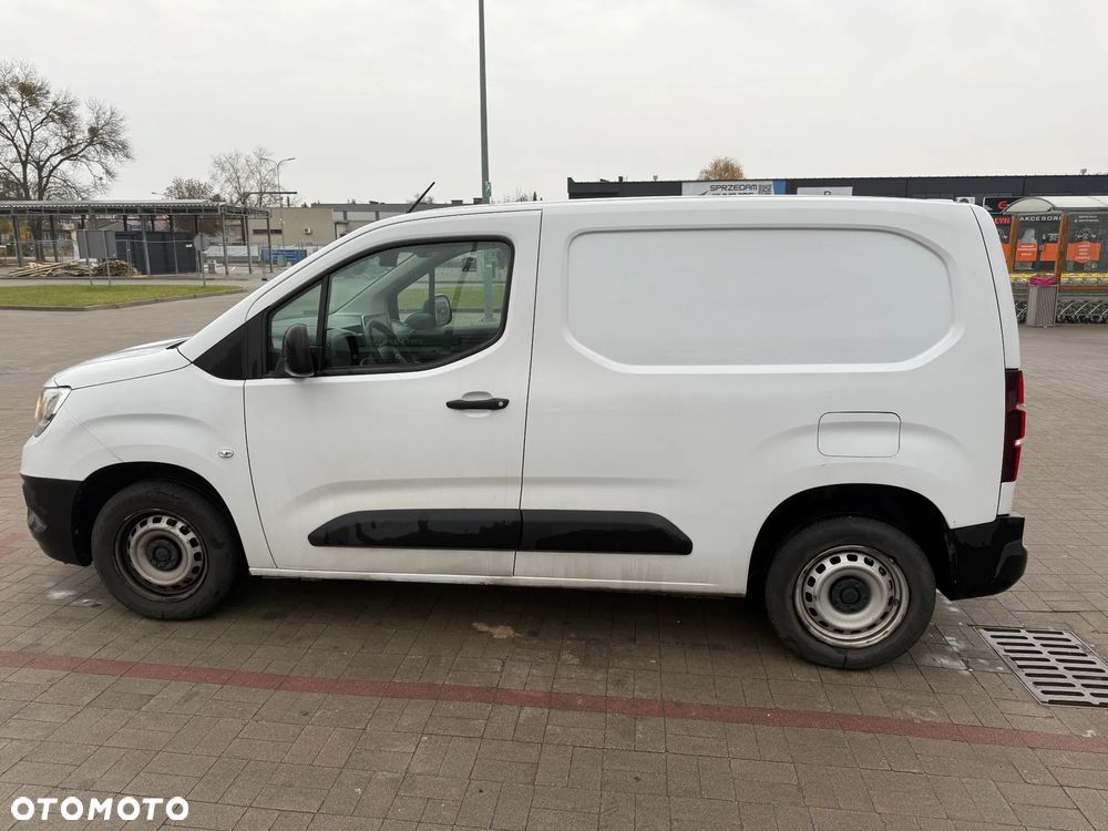 Opel combo - 9