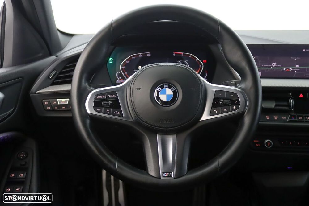 BMW 116 d Pack Desportivo M Auto - 10