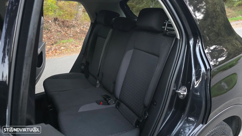 VW T-Cross - 13