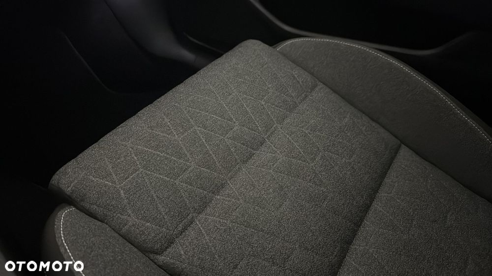 Volkswagen Passat 2.0 TDI EVO Business DSG - 20