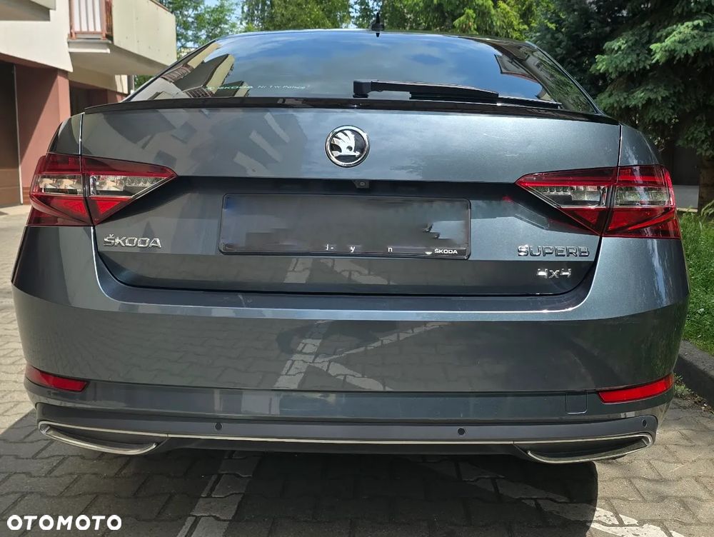 Skoda Superb 2.0 TDI SCR 4x4 Sportline DSG - 7