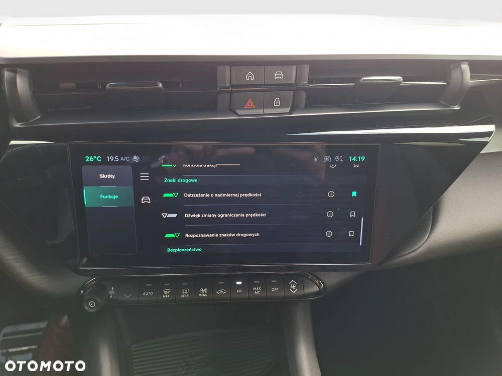 Alfa Romeo Junior 1.2 mHEV Ibrida Speciale eDCT - 23
