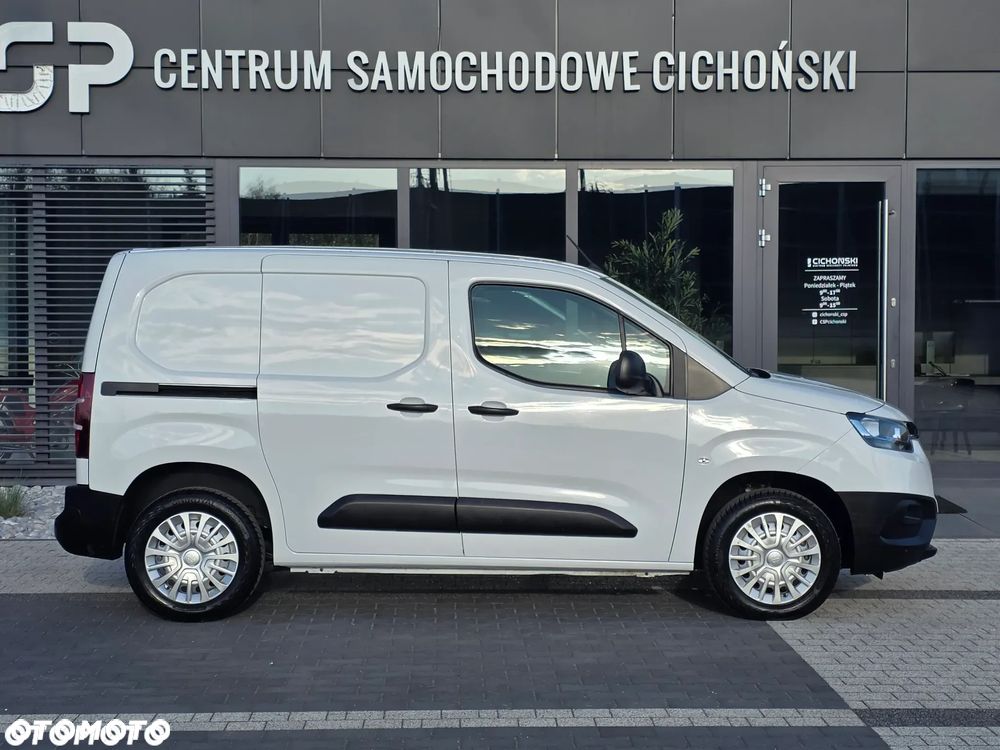 Toyota Proace City 2.0t 1.5 D-4d 100KM  3 OSOBOWA Furgon Blaszak BEZWYPADKOWA z Polskiego Salonu I Pierwszy i Jedyny Właściciel I Pełna Faktura Vat 23% - 14