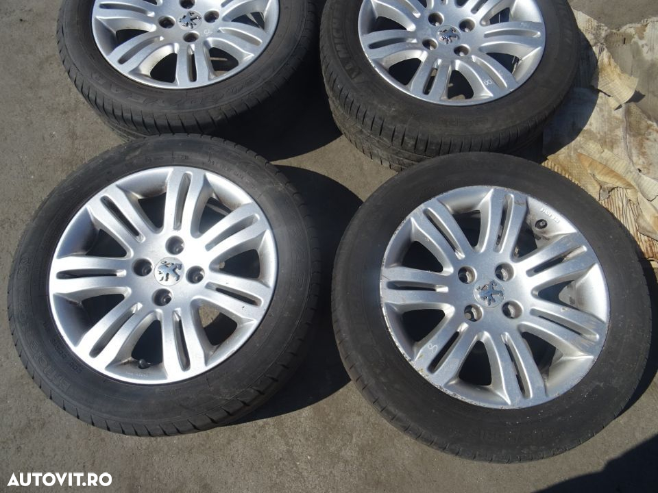 Vand Jante Aliaj cu Cauciucuri Peugeot 308 205/55 R16 din 2008 9607N9 - 2