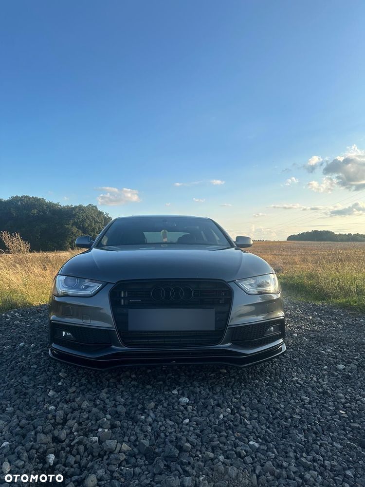 Audi A4 Limousine 2.0 TFSI Quattro - 36