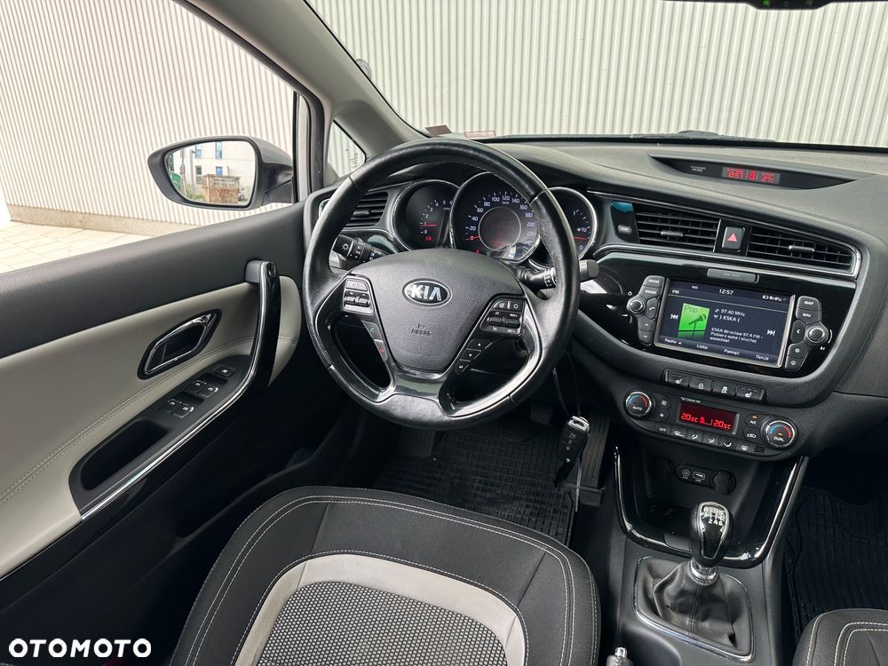 Kia Ceed 1.6 CRDi L Business Line - 7