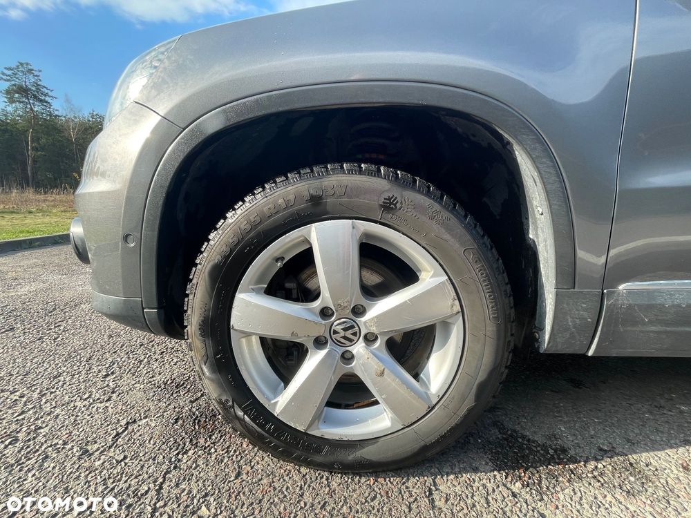 Volkswagen Tiguan - 16