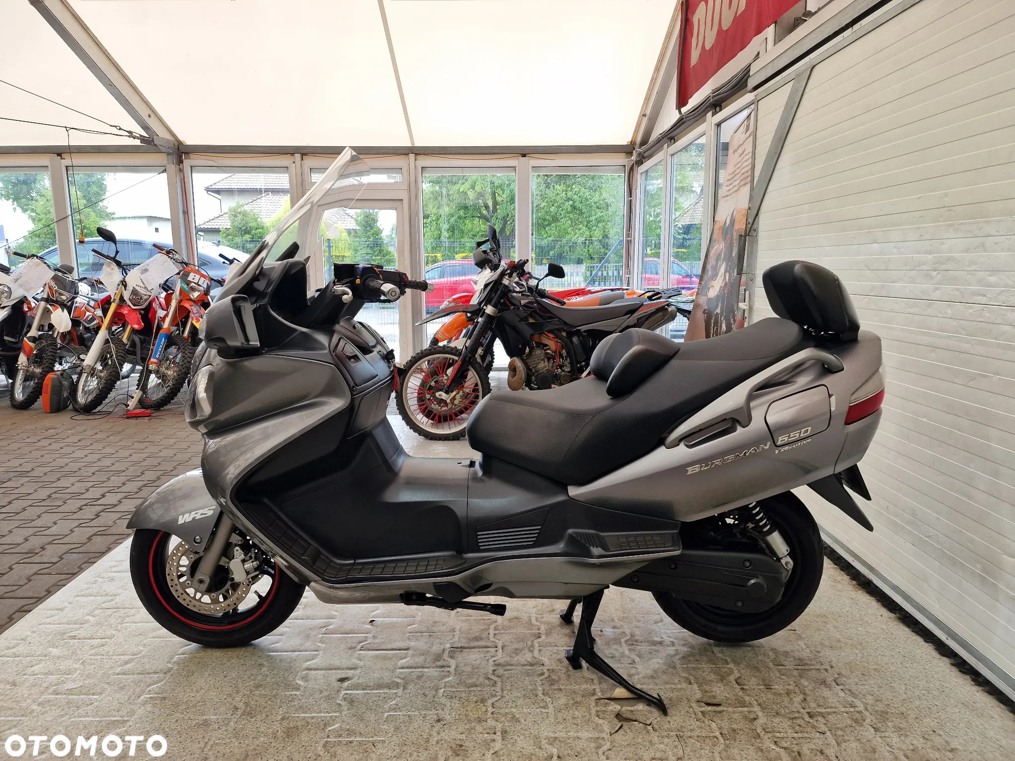 Suzuki Burgman - 18