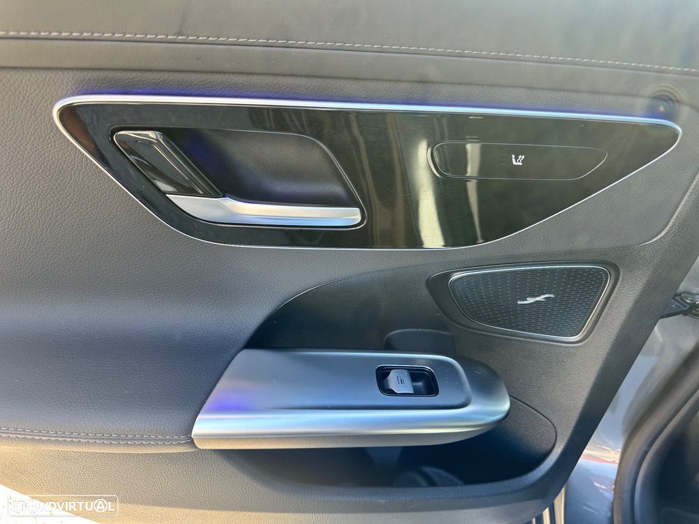 Mercedes-Benz C 300 e T 9G-TRONIC AMG Line - 9